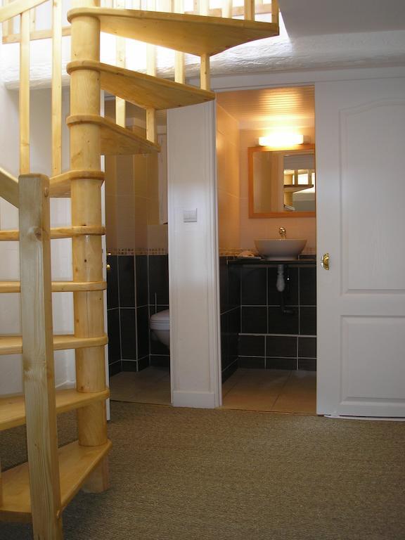 טולון Hotel Jaures מראה חיצוני תמונה