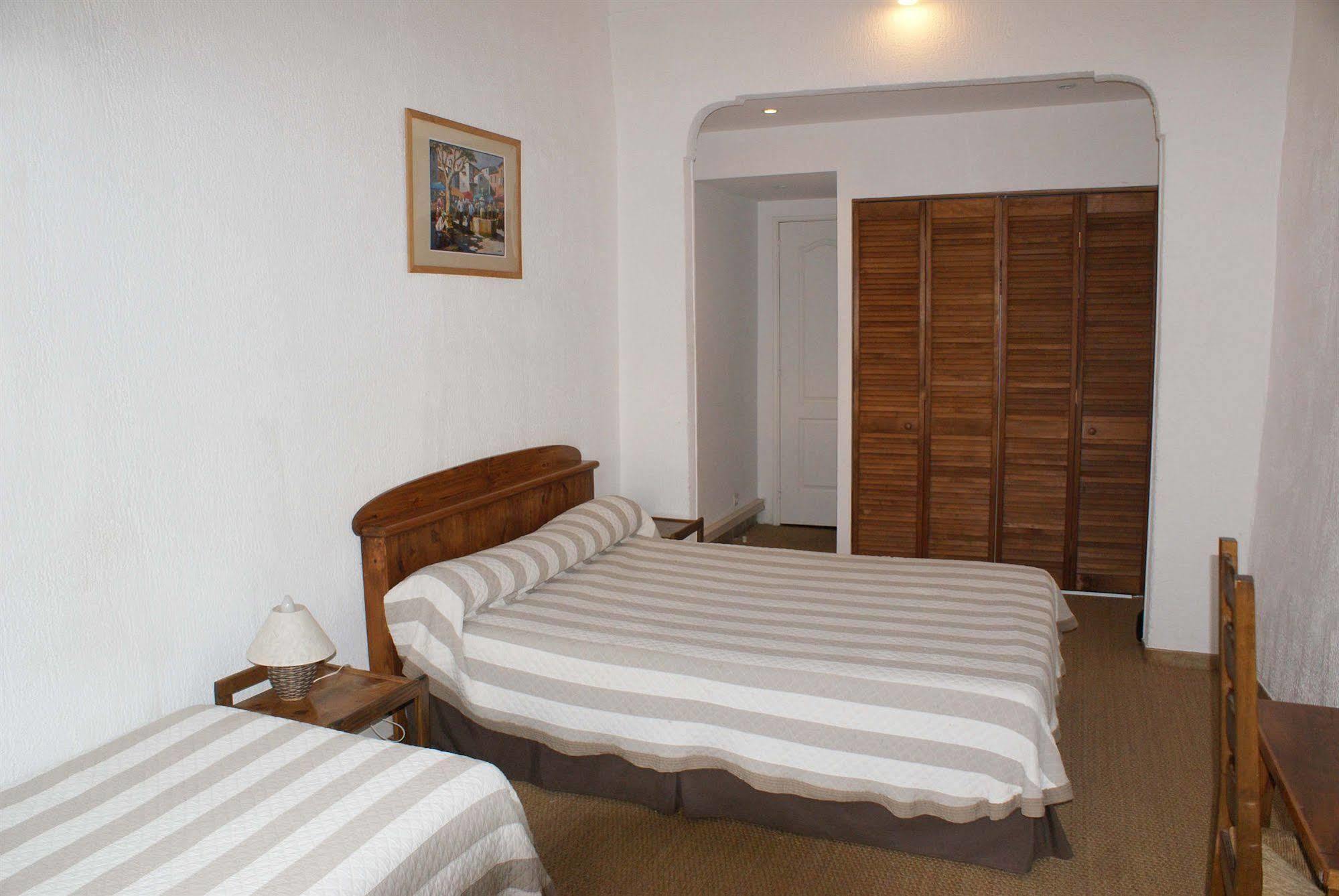 טולון Hotel Jaures מראה חיצוני תמונה