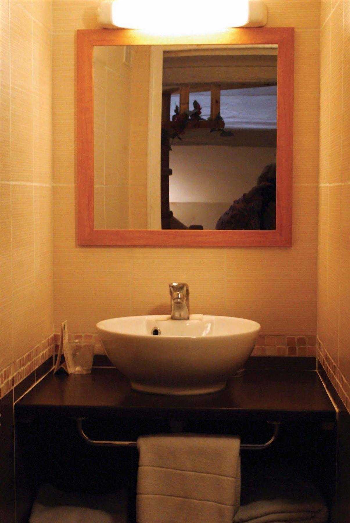 טולון Hotel Jaures מראה חיצוני תמונה