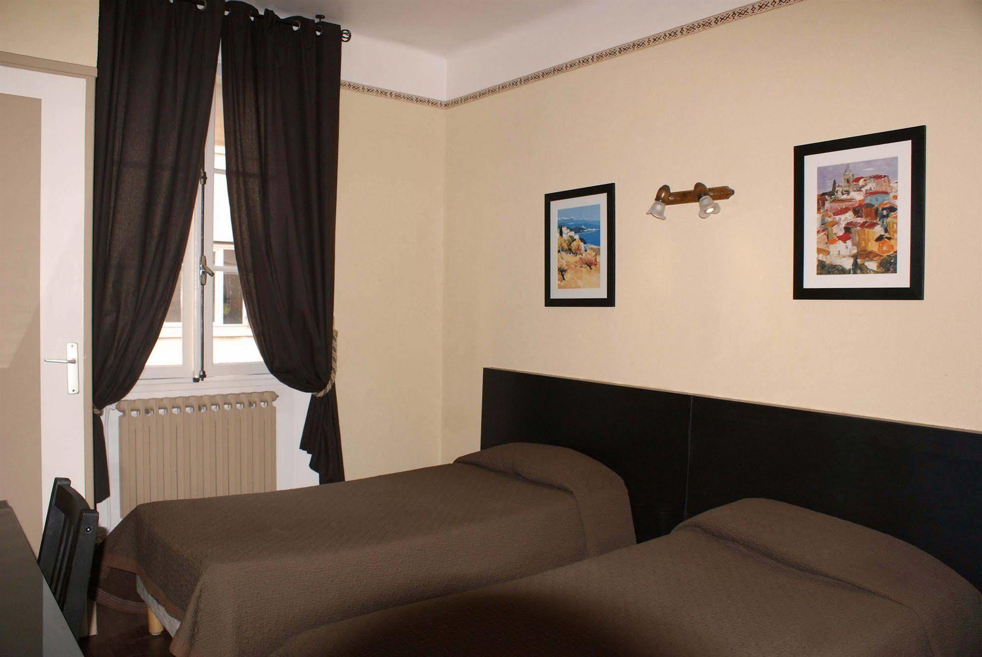 טולון Hotel Jaures מראה חיצוני תמונה