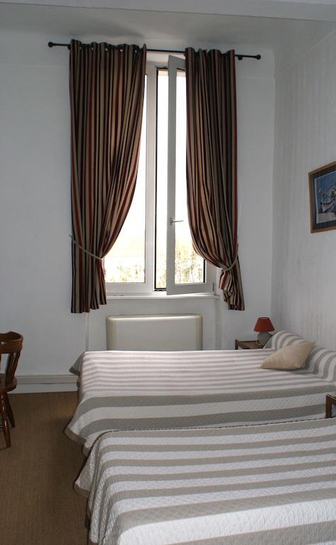 טולון Hotel Jaures מראה חיצוני תמונה